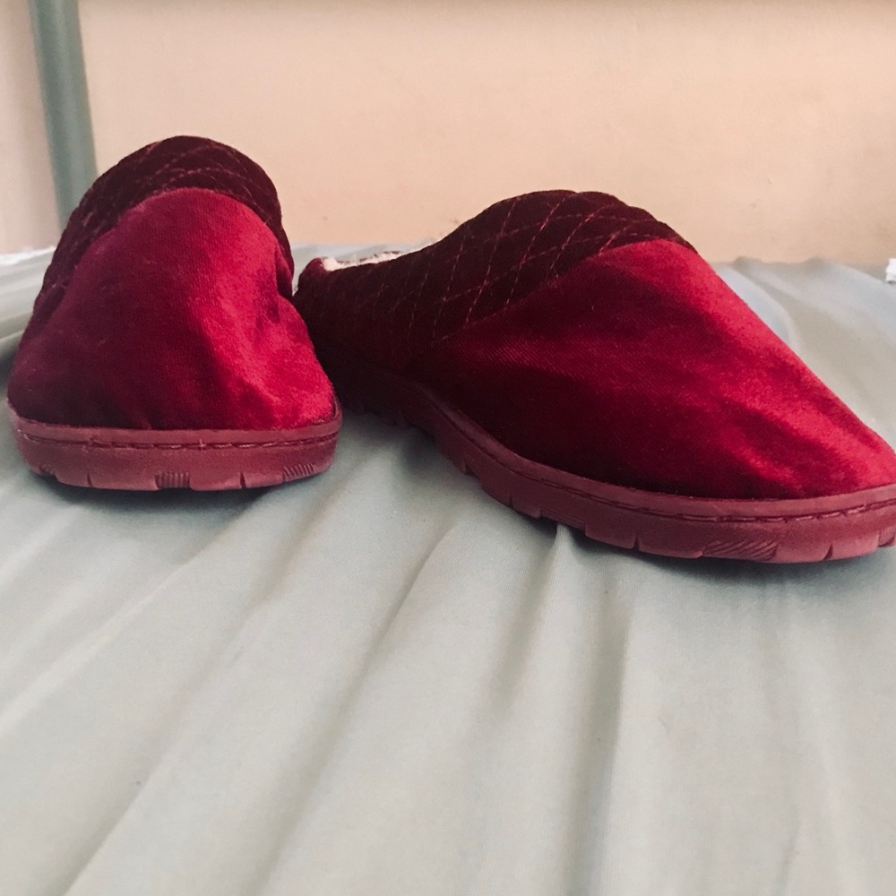 Memory Foam Velveteen Slippers